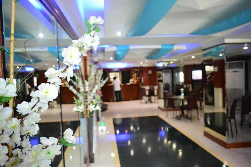 โรงแรมซิตี้สเตท เควียโป มะนิลา ภายนอก รูปภาพ